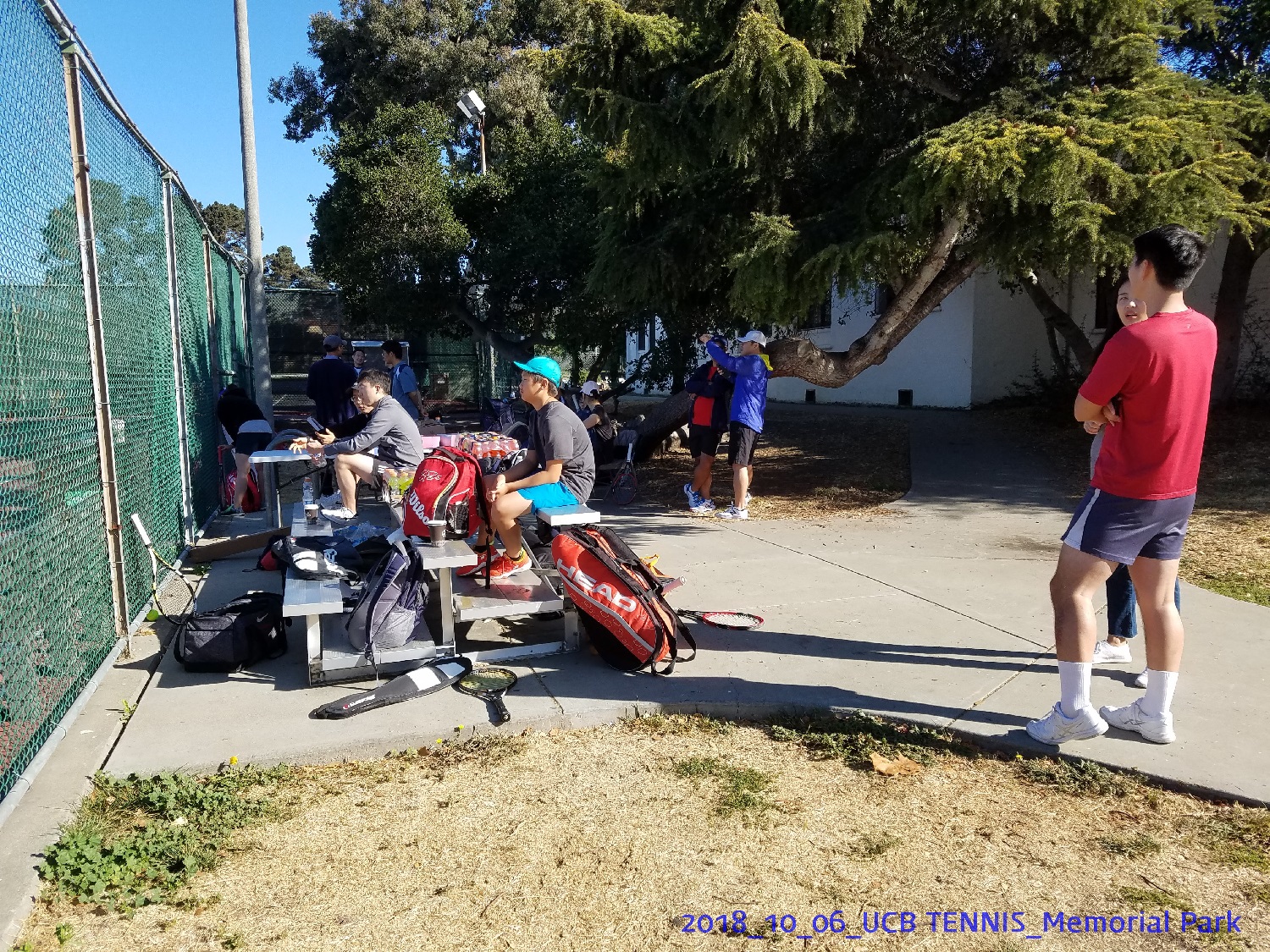 resized_2018_10_06_UCB Tennis at Memorial Park_100056.jpg