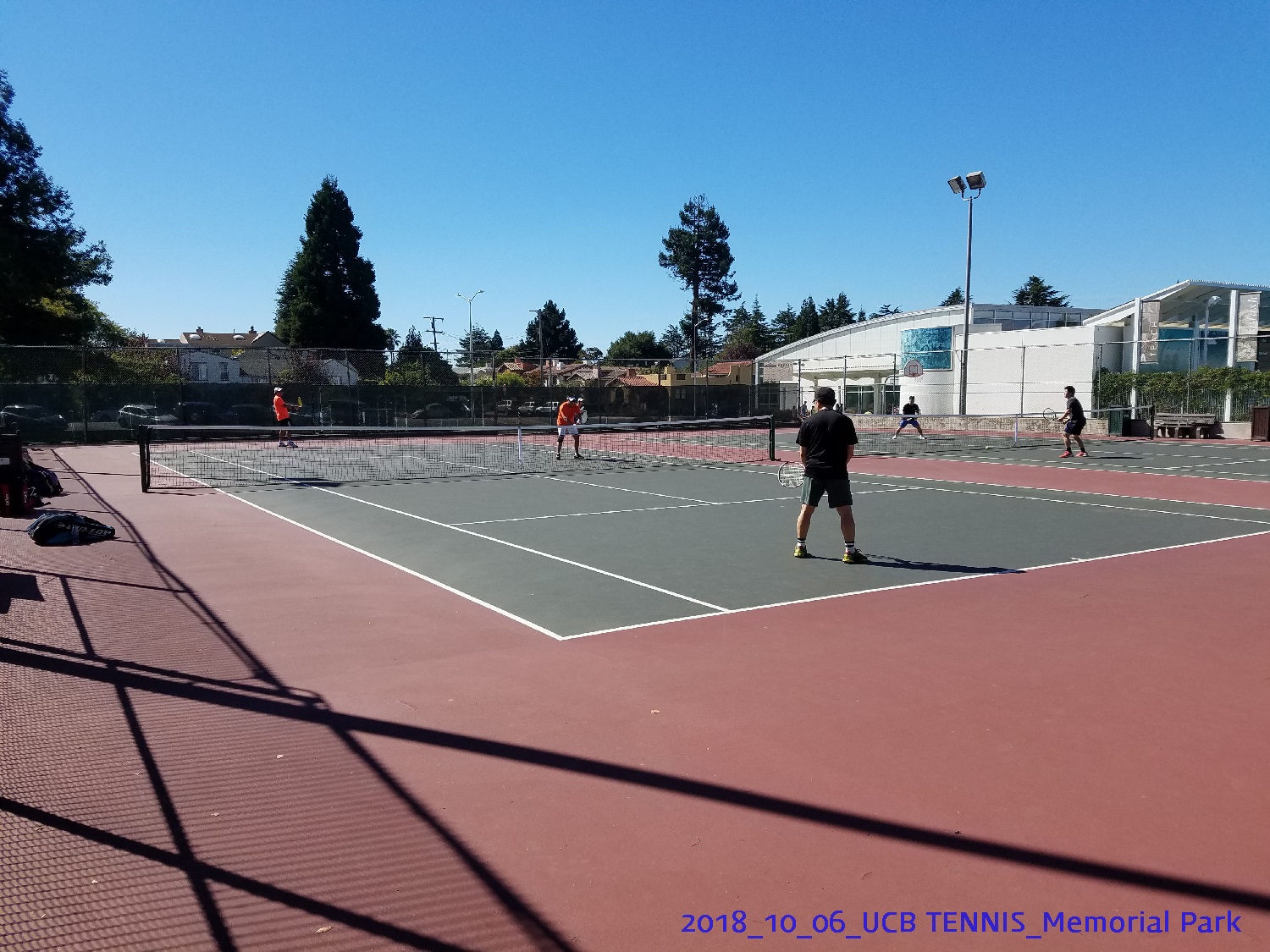 resized_2018_10_06_UCB Tennis at Memorial Park_113837.jpg